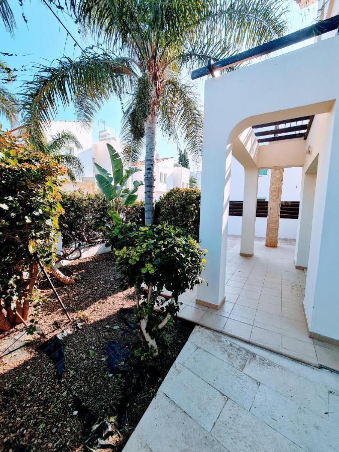 Villa Alkioni 31 Paralimni Exterior photo